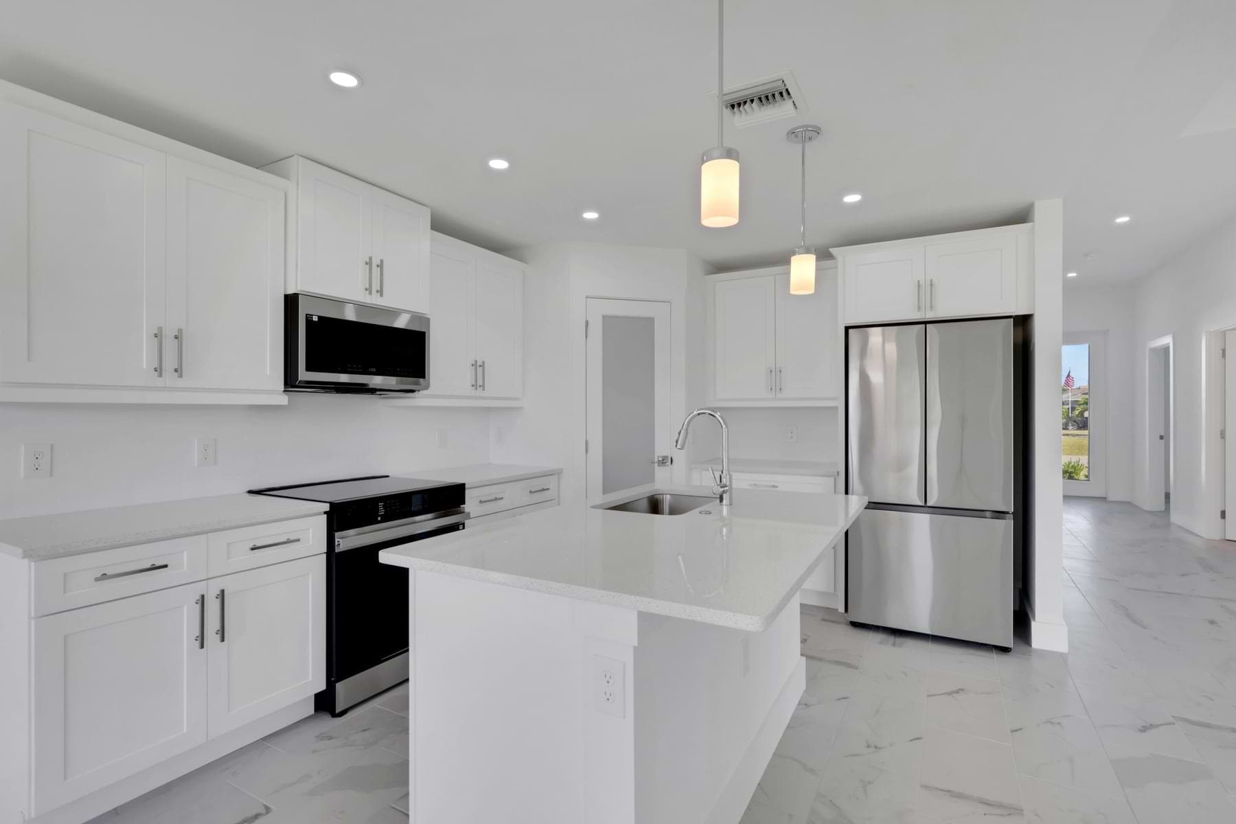 1 NW 35th PL, Cape Coral