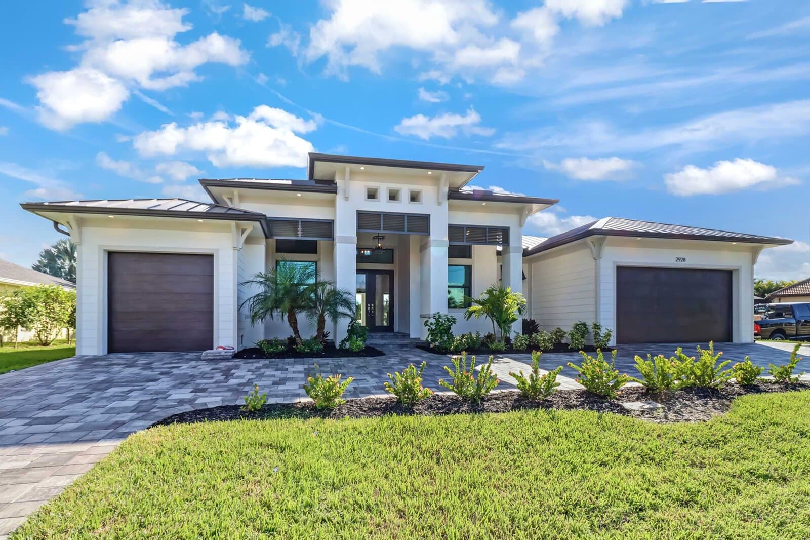 Vista Grande elevation exterior