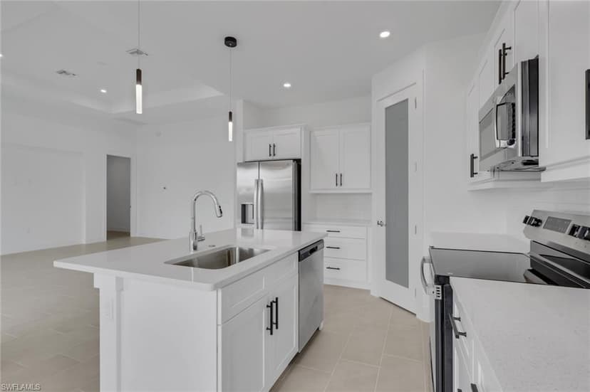 Great room — alternate view