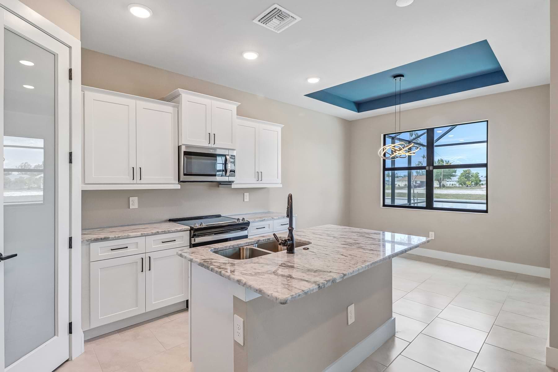 1920 NE 42nd TER, Cape Coral